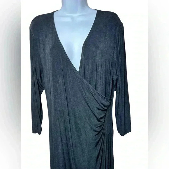 Chicos Travelers 2 Faux Wrap Dress Size Large Black Knit V-neck 3/4 Sleeves - Picture 4 of 11